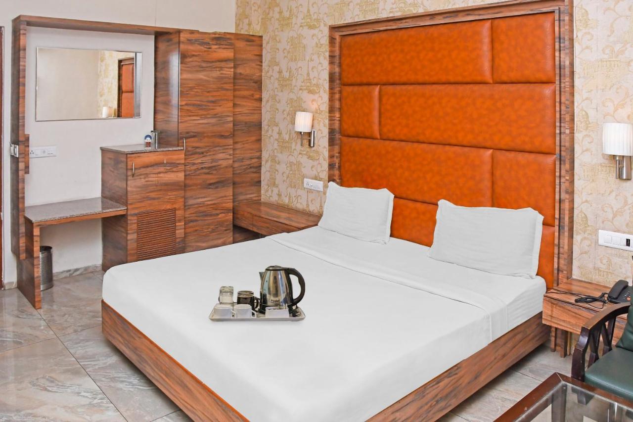 Townhouse 900 Hotel Surya Palace Bhilai Luaran gambar